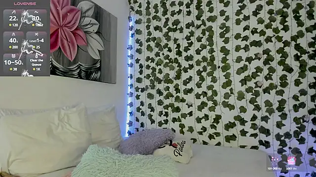 Snapshot of daren_paulina chatting on February 25, 2025, 2:48 pm daren paulina online show from February 25, 2025, 2:48 pm