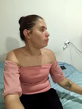 Scarlett-Leh online show from October 25, 2025, 5:57 pm