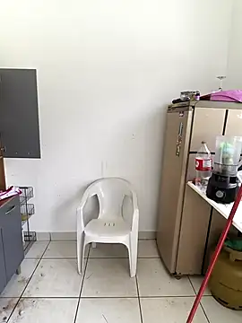 Scarlett-Leh online show from November 30, 2025, 1:56 pm