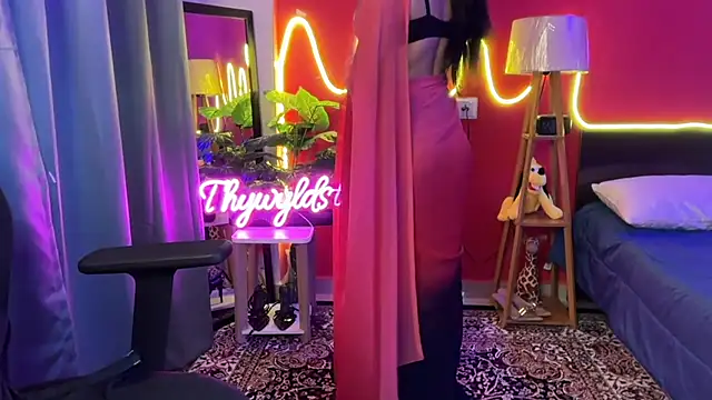 simrann 69 online show from November 23, 2025, 4:50 pm