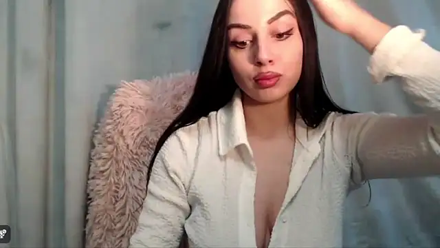 Snapshot of courtneyPerfect chatting on February 4, 2026, 3:07 pm courtneyPerfect online show from February 4, 2026, 3:07 pm