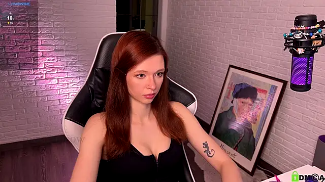 Snapshot of mirai_meeow chatting on December 2, 2024, 3:09 pm mirai meeow online show from December 2, 2024, 3:09 pm