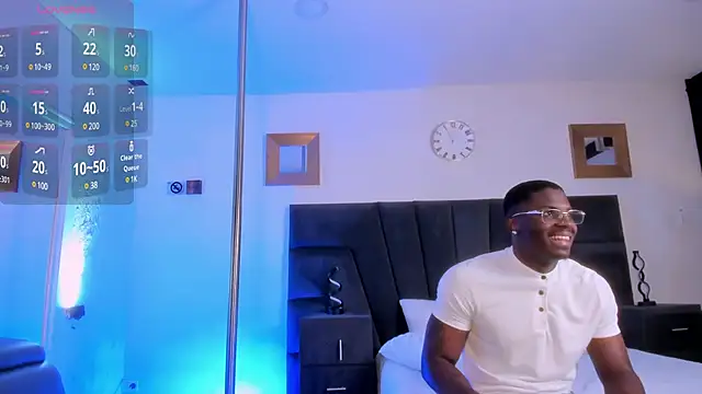 Snapshot of EthanTravis_ chatting on March 4, 2025, 7:32 pm EthanTravis  online show from March 4, 2025, 7:32 pm