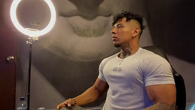 bradley smith online show from March 18, 2025, 2:51 am