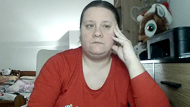 Snapshot of ReifeVenna chatting on December 18, 2025, 5:06 pm ReifeVenna online show from December 18, 2025, 5:06 pm