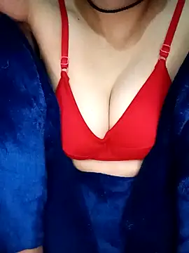 Snapshot of SAXYTannuja chatting on February 1, 2025, 4:14 am SAXYTannuja online show from February 1, 2025, 4:14 am