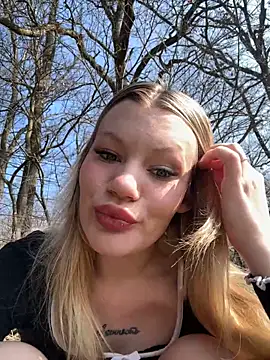 justmila online show from March 5, 2026, 10:56 am