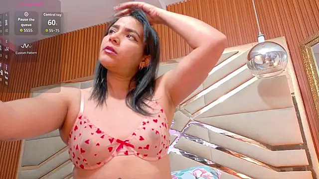 Sluttyandmature online show from December 3, 2025, 12:59 pm