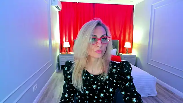 MuseOfStage online show from April 10, 2026, 12:23 pm