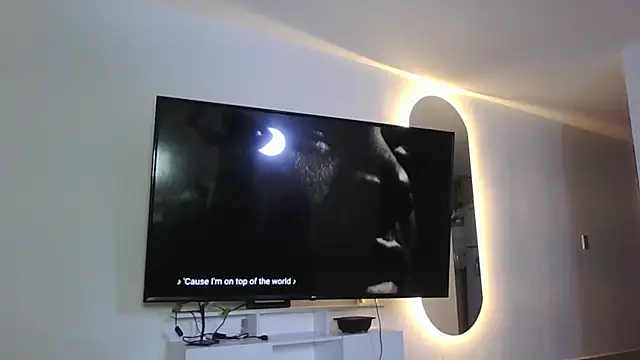 Snapshot of abril_ricci chatting on September 16, 2025, 5:08 am abril ricci online show from September 16, 2025, 5:08 am