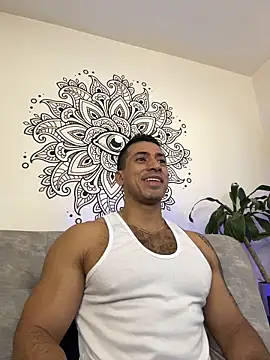 aaroncolombia online show from November 1, 2025, 11:37 am