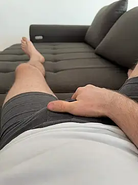 w12er online show from March 8, 2026, 10:40 am