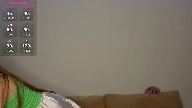 Snapshot of Candy_Lynni chatting on December 21, 2024, 5:39 pm Candy Lynni online show from December 21, 2024, 5:39 pm