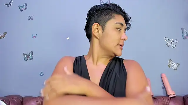 Snapshot of Kaira_mosse chatting on October 14, 2025, 11:00 am Kaira mosse online show from October 14, 2025, 11:00 am