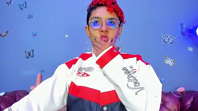 Kaira mosse online show from April 11, 2026, 11:25 am