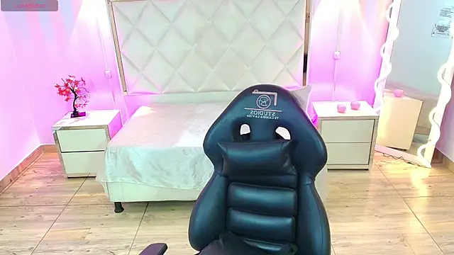 Brendda tay online show from January 11, 2026, 3:13 am