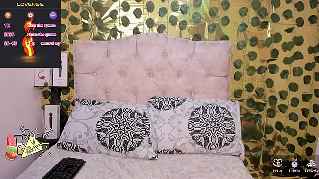 Snapshot of cristalconnorr chatting on January 23, 2025, 3:11 pm cristalconnorr online show from January 23, 2025, 3:11 pm