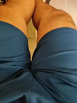 Akhil3290 online show from October 22, 2025, 9:20 am