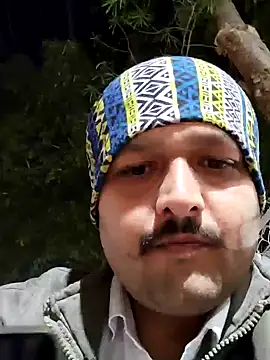 Akhil3290 online show from January 10, 2025, 3:27 pm