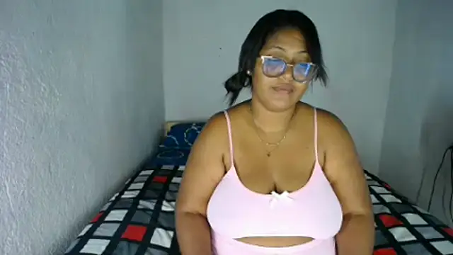 Snapshot of miajoseph_ chatting on January 7, 2026, 3:55 am miajoseph online show from January 7, 2026, 3:55 am