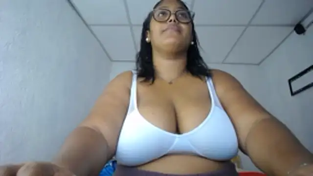 Snapshot of miajoseph_ chatting on March 12, 2026, 5:02 am miajoseph online show from March 12, 2026, 5:02 am