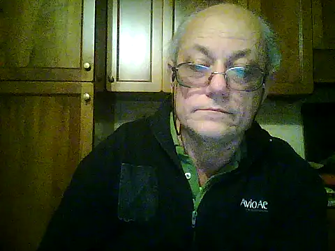 Snapshot of gianbragallini chatting on November 26, 2025, 9:59 pm gianbragallini online show from November 26, 2025, 9:59 pm