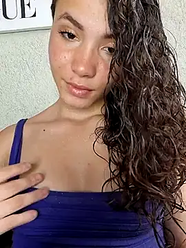 HelenHoltz online show from October 27, 2025, 5:03 pm