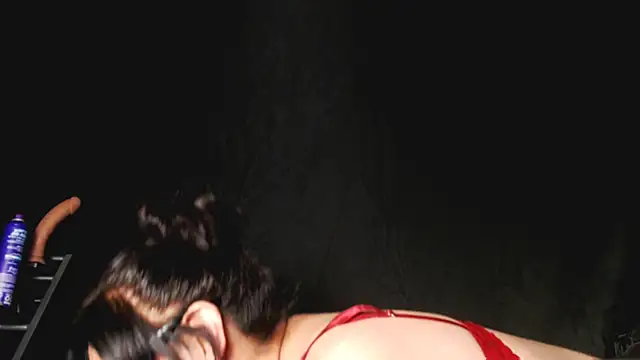 Layla-Lana online show from February 19, 2026, 7:38 am