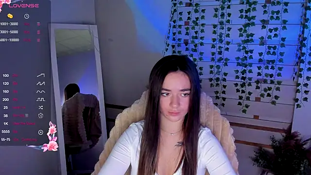 Bella XO online show from September 9, 2025, 6:45 am