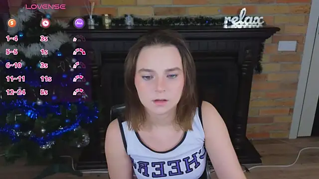 Snapshot of Ellie_Sunset chatting on January 15, 2026, 2:20 pm Ellie Sunset online show from January 15, 2026, 2:20 pm