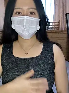 Snapshot of Kurage_chan chatting on March 4, 2025, 1:12 am Kurage chan online show from March 4, 2025, 1:12 am