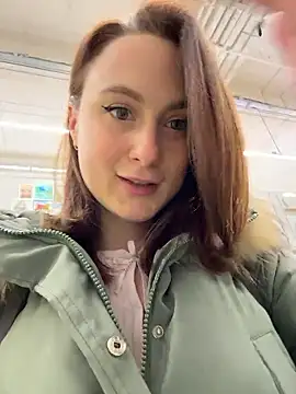 Snapshot of Dina_Tease chatting on January 15, 2026, 12:52 pm Dina Tease online show from January 15, 2026, 12:52 pm