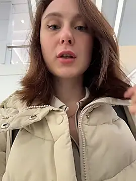 Snapshot of Dina_Tease chatting on December 17, 2025, 12:43 pm Dina Tease online show from December 17, 2025, 12:43 pm