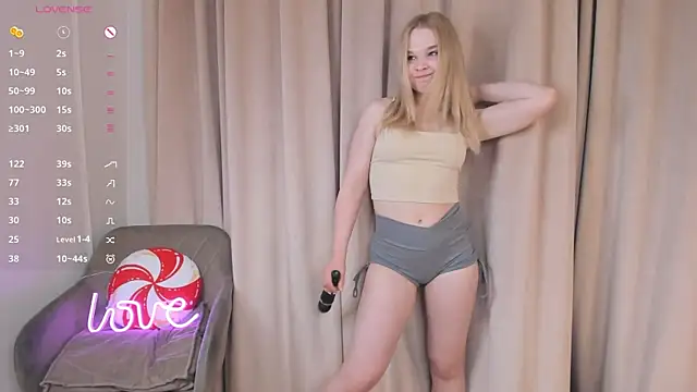 OdetteHarwick online show from March 23, 2026, 7:14 pm