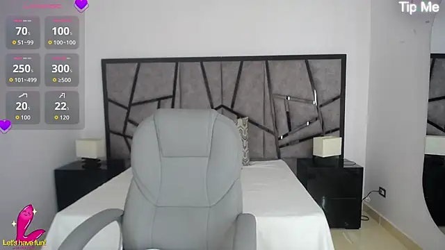 adhara cortez online show from April 10, 2026, 8:27 pm