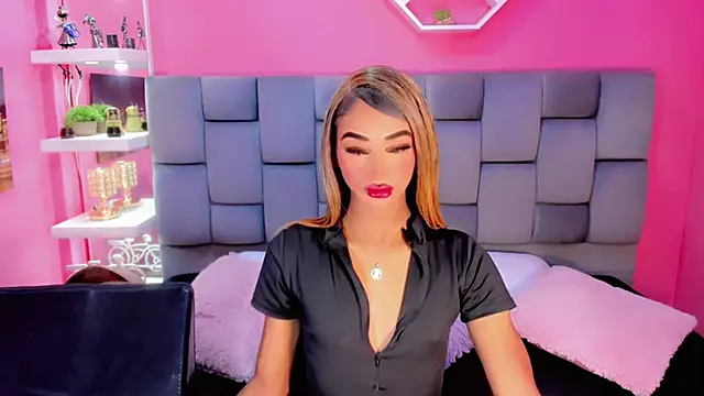 Shiirleysweet online show from December 11, 2024, 3:26 pm