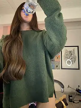 aly golden  online show from March 21, 2026, 8:19 am