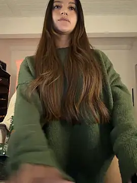 Snapshot of aly_golden_ chatting on May 6, 2026, 6:50 am aly golden online show from May 6, 2026, 6:50 am