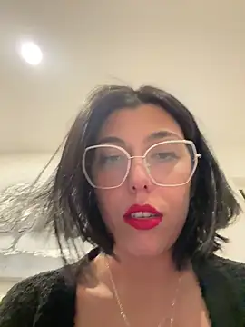 Snapshot of Porcella96 chatting on December 25, 2024, 9:33 pm Porcella96 online show from December 25, 2024, 9:33 pm