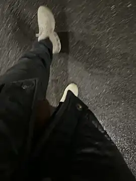 maiolullo online show from November 27, 2025, 12:33 am