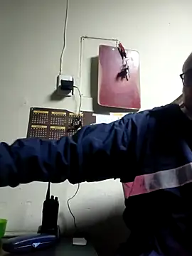 Camilo-31RI online show from April 9, 2026, 12:34 am