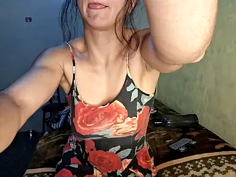 SadlynX  online show from July 27, 2026, 5:47 am