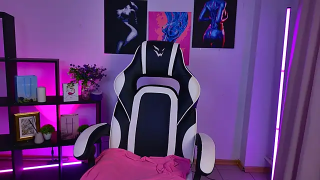 MelissaLovvv online show from March 15, 2026, 3:52 pm