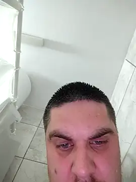 Mikii90xh online show from March 31, 2026, 10:01 pm