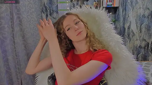 Snapshot of JuxxxsyBunx chatting on October 4, 2025, 12:07 pm JuxxxsyBunx online show from October 4, 2025, 12:07 pm