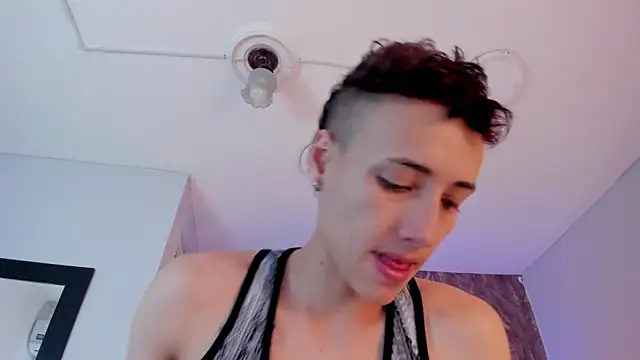 megan 100 online show from March 16, 2025, 1:28 am