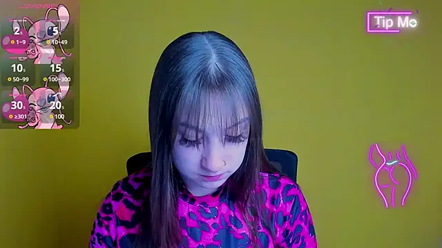 Snapshot of Evelina_GG chatting on March 17, 2025, 7:04 pm Evelina GG online show from March 17, 2025, 7:04 pm