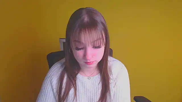 Snapshot of Evelina_GG chatting on February 11, 2025, 6:40 am Evelina GG online show from February 11, 2025, 6:40 am