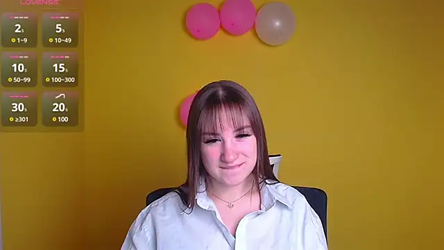Snapshot of Evelina_GG chatting on February 16, 2025, 6:54 am Evelina GG online show from February 16, 2025, 6:54 am