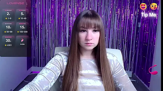 Snapshot of Evelina_GG chatting on September 25, 2025, 5:24 am Evelina GG online show from September 25, 2025, 5:24 am
